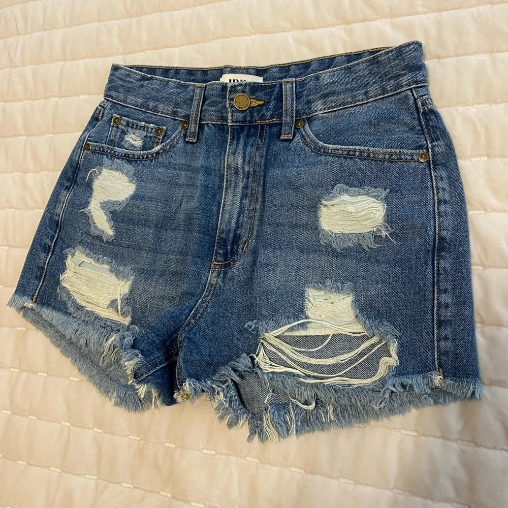 Just Black Denim Ripped Denim Shorts- women’s medium